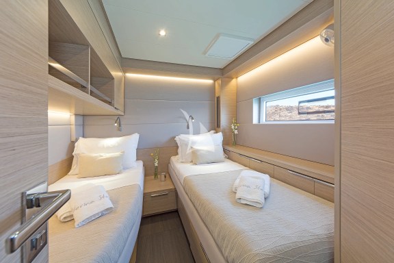 Twin cabin