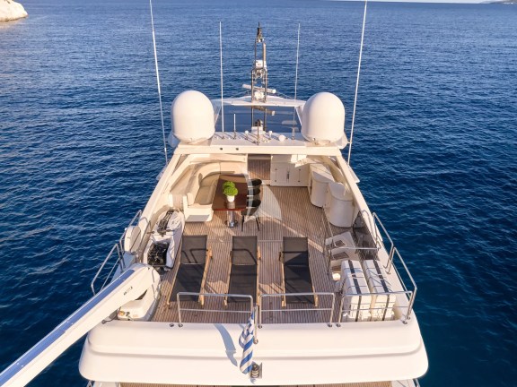 Image of SEVEN S yacht #44