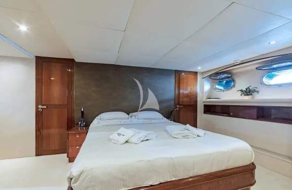 Image of THEION yacht #13
