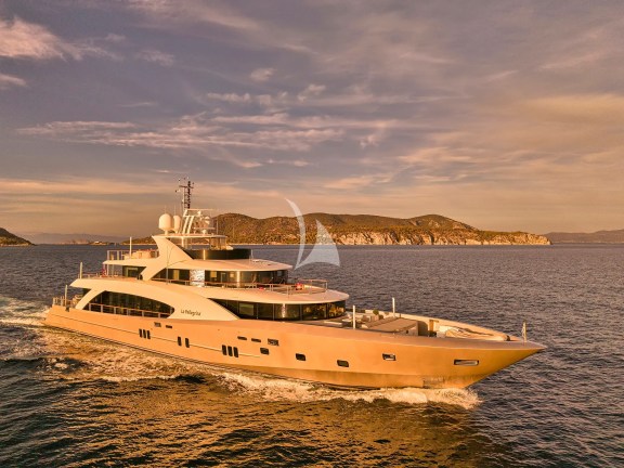 Image of LA PELLEGRINA 1 yacht #2