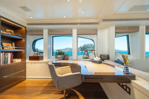 Media/family room forward main deck