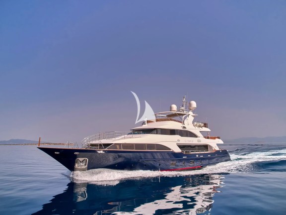 Image of OPTION B yacht #4