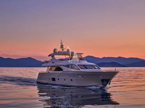 Image of STAR LINK yacht #26