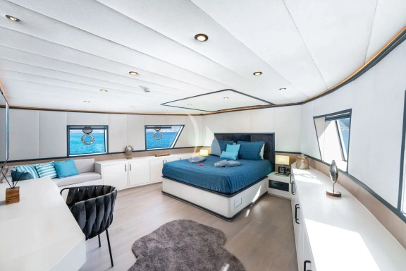 Image of CALM DOWN yacht #12