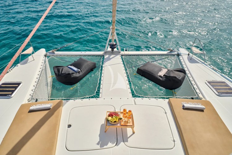 Fore Deck - Sunbathing Area