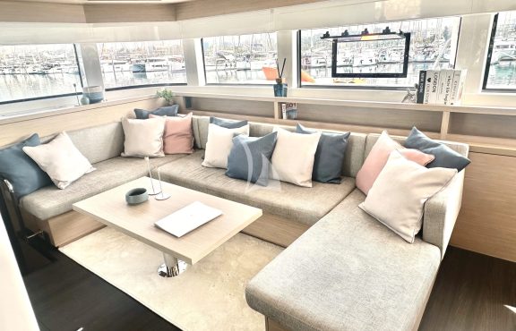 Main Saloon with panoramic windows