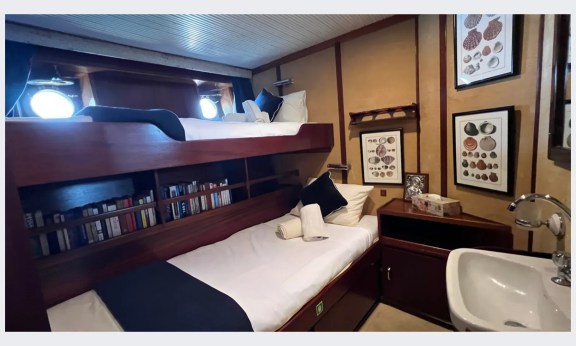 Image of Aphrodite yacht #42