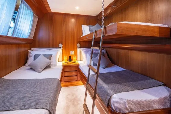 Image of VYNO yacht #29