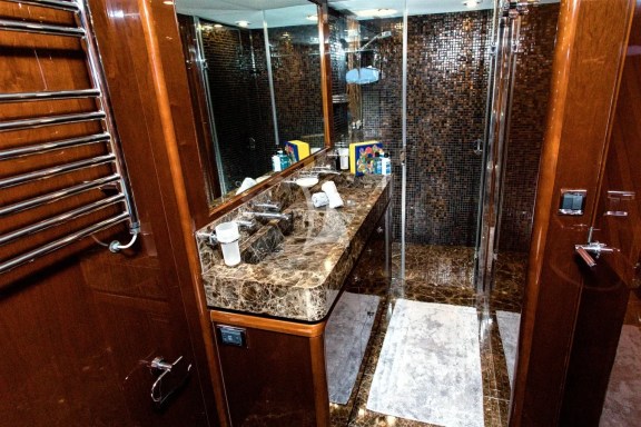 Master Cabin Bathroom