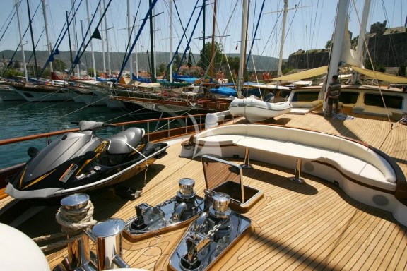 Fore Deck II