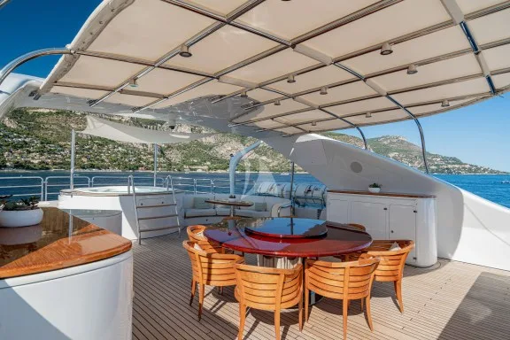 Flybridge