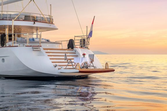Lady Gita romantic platform sunset