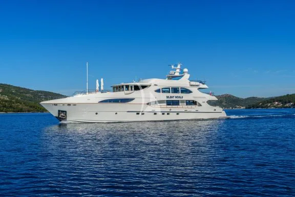 Image of SILENT WORLD yacht #2