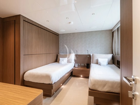 Image of ARESYA yacht #10