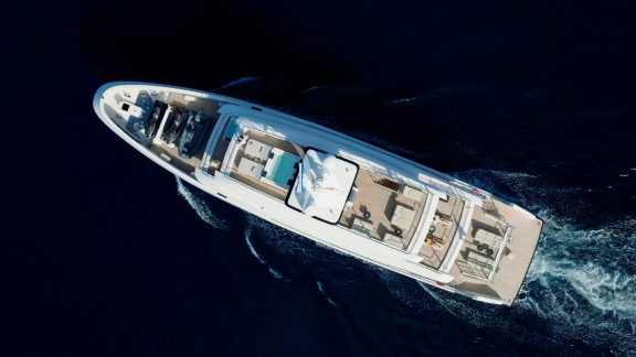 Image of RENATA yacht #8