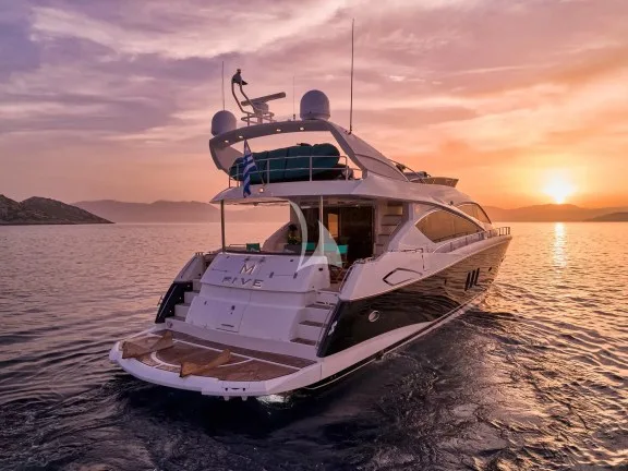 Image of M FIVE yacht #18