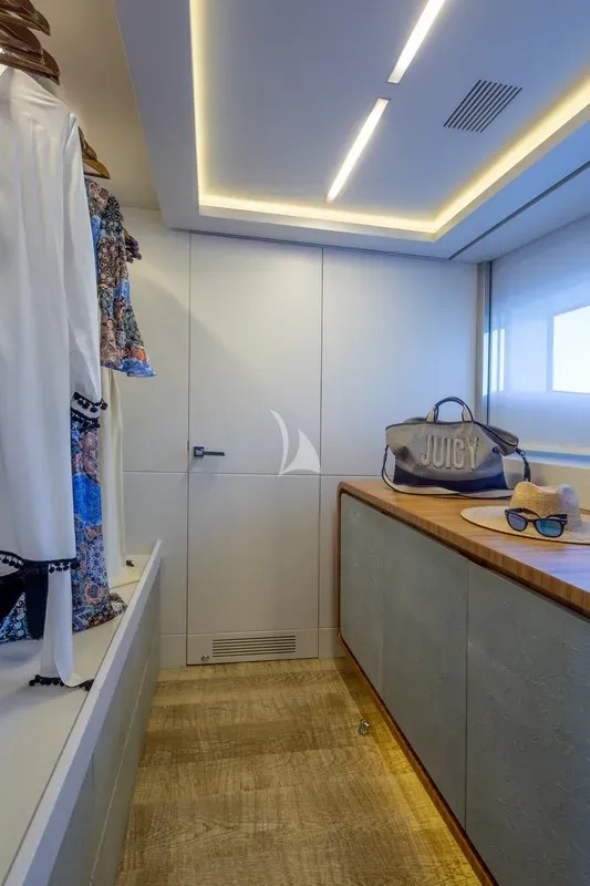 Master Walk in closet
