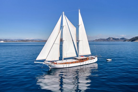 Image of WHITE PEARL yacht #13
