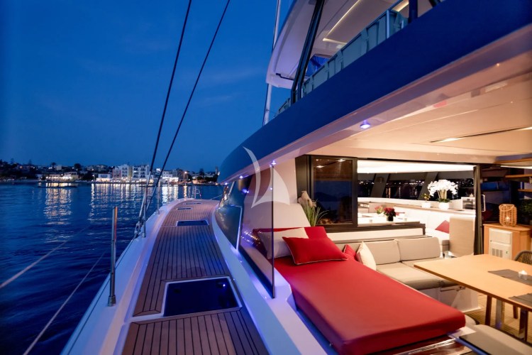 Side deck view