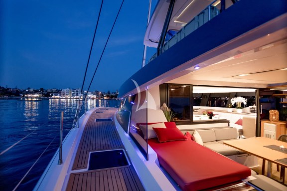 Side deck view