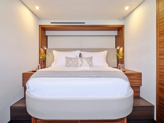 Guest cabin