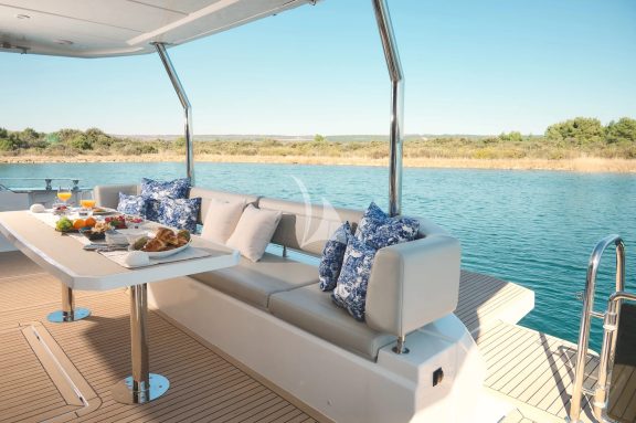Image of By My Side yacht #122