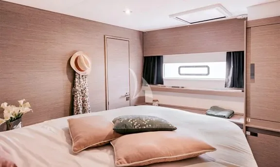 Image of ALTHEA yacht #17