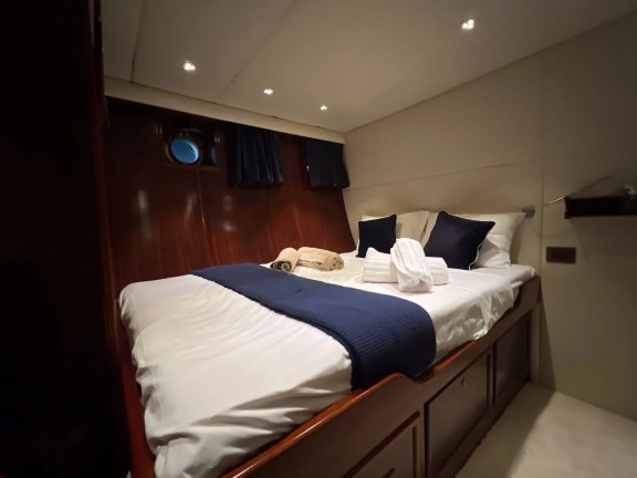 Image of Aphrodite yacht #35