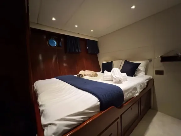 Image of Aphrodite yacht #35