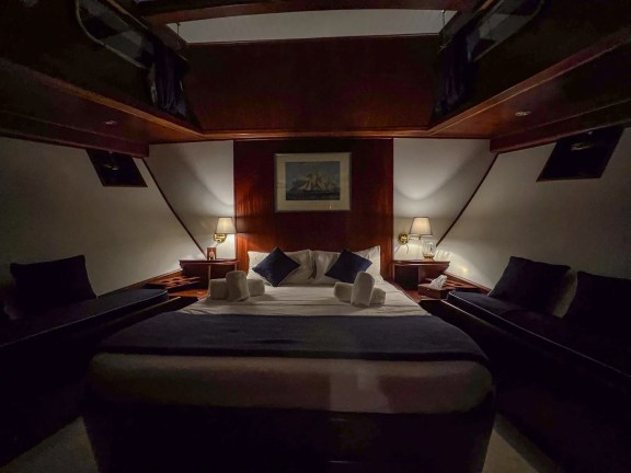 Image of Aphrodite yacht #32