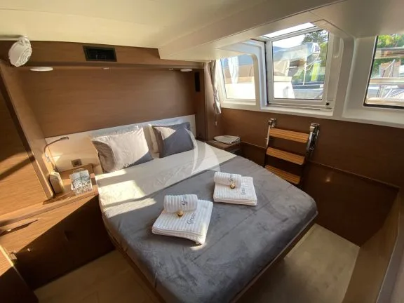 VIP cabin with direct access to aft deck