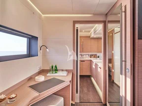 Master cabin desk area