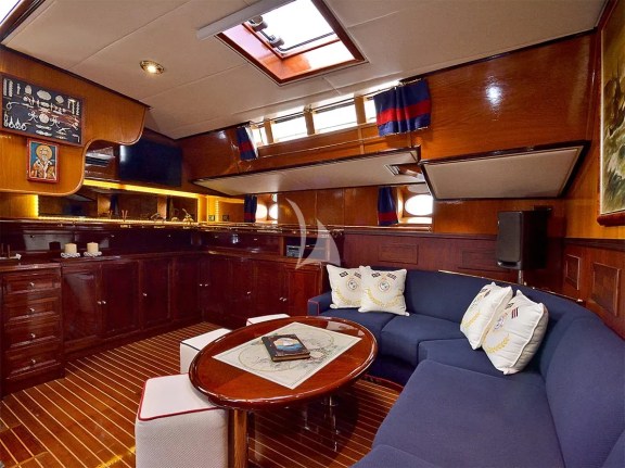 Image of WIND OF CHANGE yacht #2