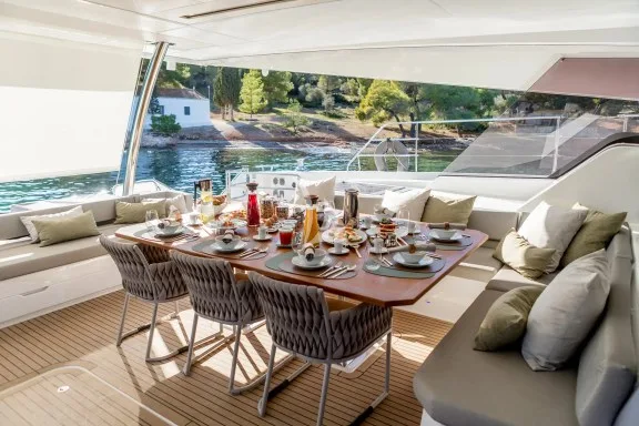 Image of D2 yacht #12
