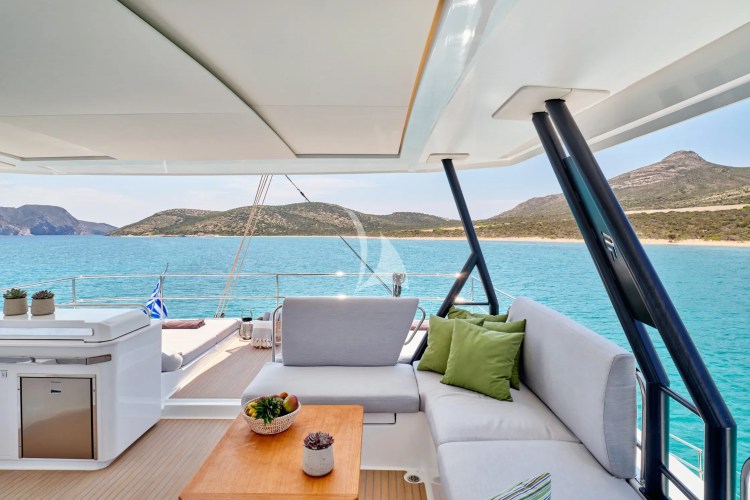 Flybridge