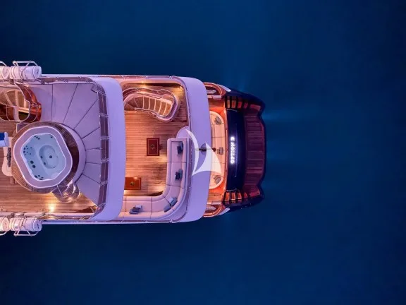 Image of OPTION B yacht #30
