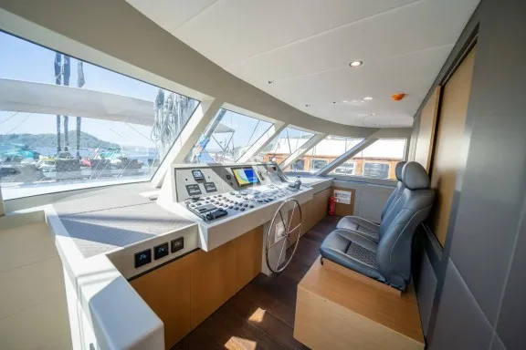Image of NORTH WIND yacht #12