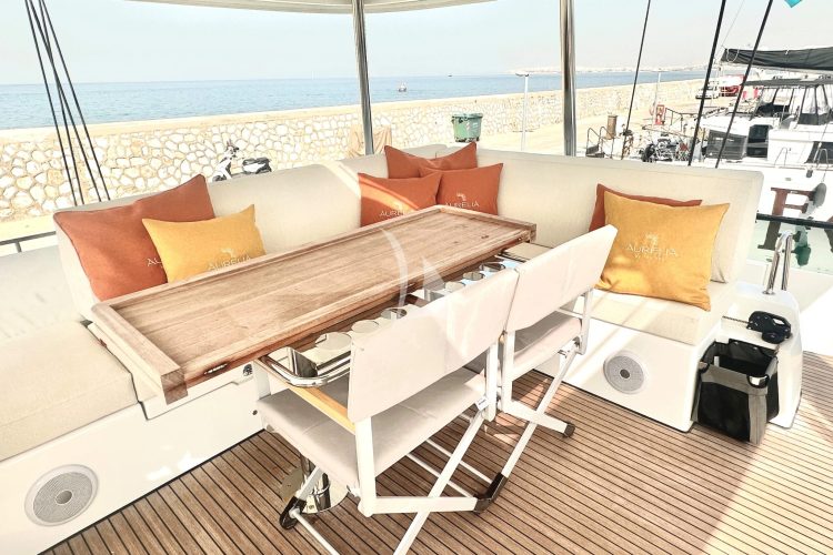 Flybridge