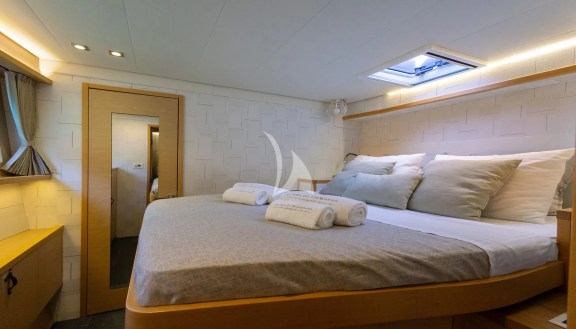 Double Cabin