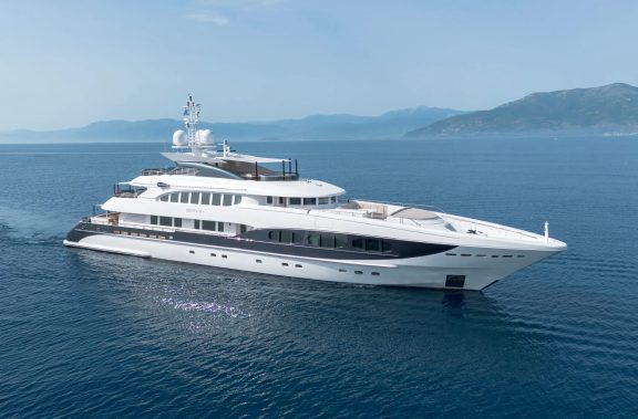 Image of IDEFIX II yacht #117