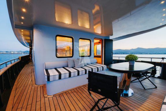 lounge area