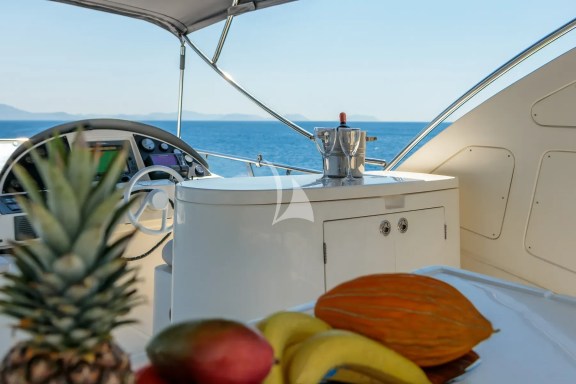 Image of GEORGE V yacht #35