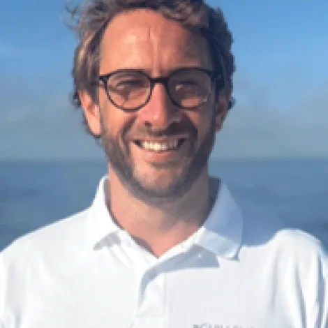 Crew of GUILLEMOT|Joshua Harrison — First Officer
