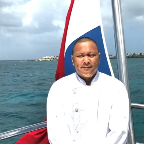 Crew of SHERAKHAN|Noel Fundal — Chef