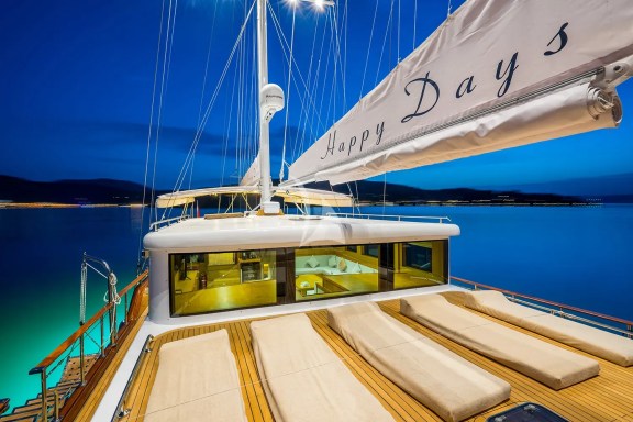 Forward Deck