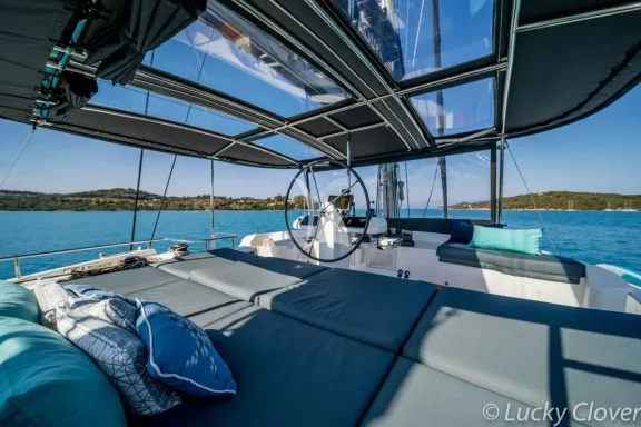 Image of Lucky Clover yacht #8