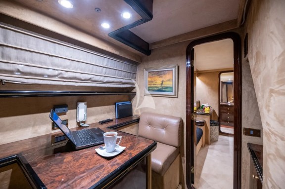 Master cabin office