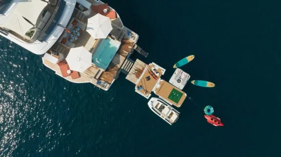 Image of How Much Is Enough yacht #9
