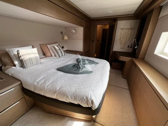 Guest cabin