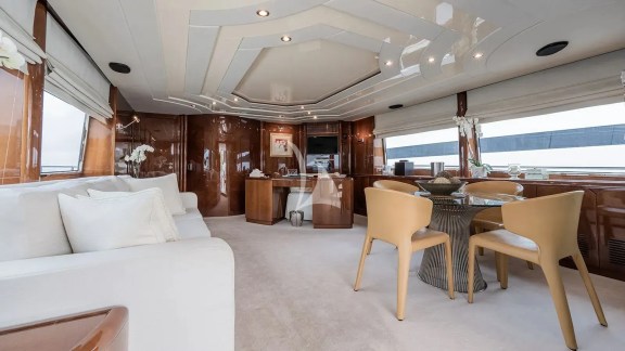 Upper deck interior salon